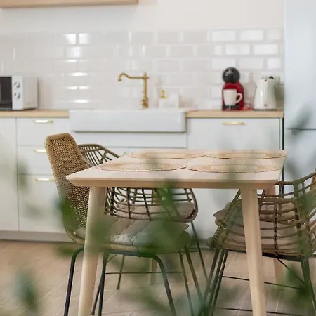 Sun And Sea Deluxe * Split